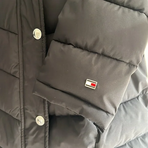 Tommy Hilfiger Hooded Puffer Coat - Picture 4 of 8